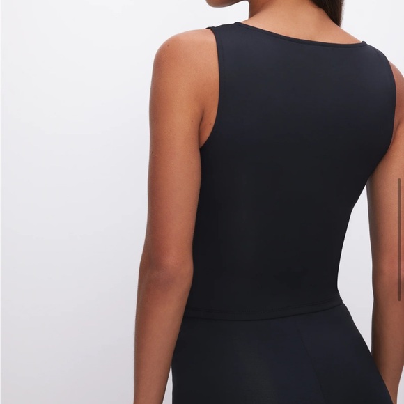 GOOD AMERICAN SCUBA SCOOP TANK IN BLACK - Picture 4 of 6